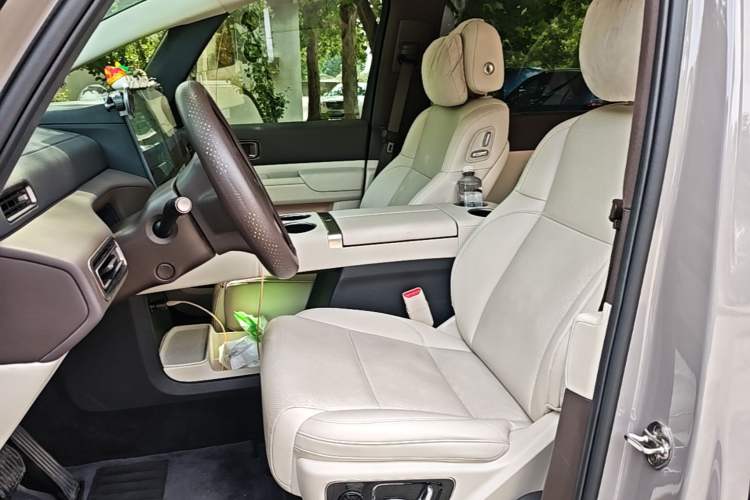 Used Li Auto MEGA 2024 Ultra Model Left Front Seat