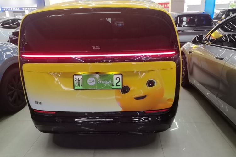Used Li Auto MEGA 2024 Ultra Model Rear