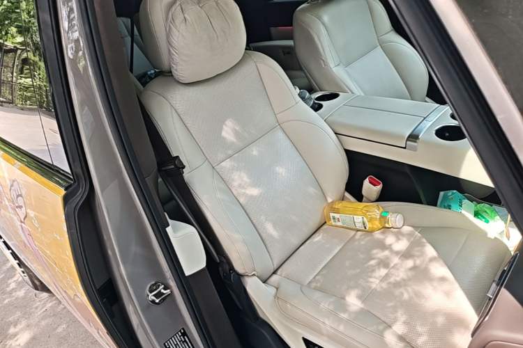 Used Li Auto MEGA 2024 Ultra Model Right Front Seat