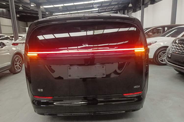 Used Li Auto MEGA 2025 Home Family Special Edition Rear