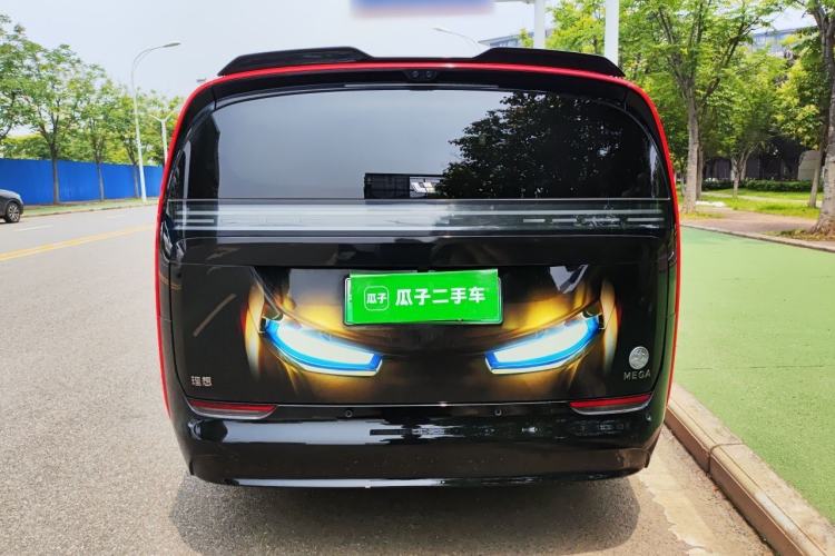 Used Li Auto MEGA 2025 Home Family Special Edition Rear