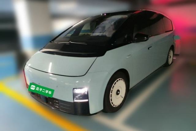 Used Li Auto MEGA 2025 Home Family Special Edition