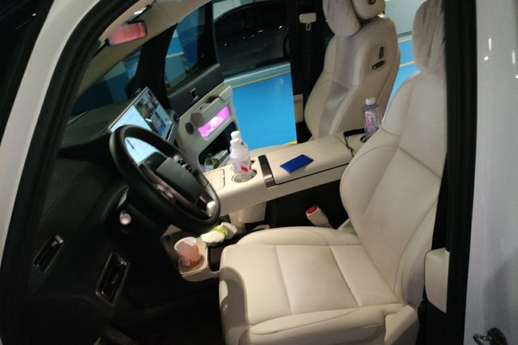 Used Li Auto MEGA 2025 Home Family Special Edition Left Front Seat
