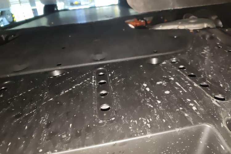 Used Li Auto MEGA 2025 Home Family Special Edition Chassis Rear