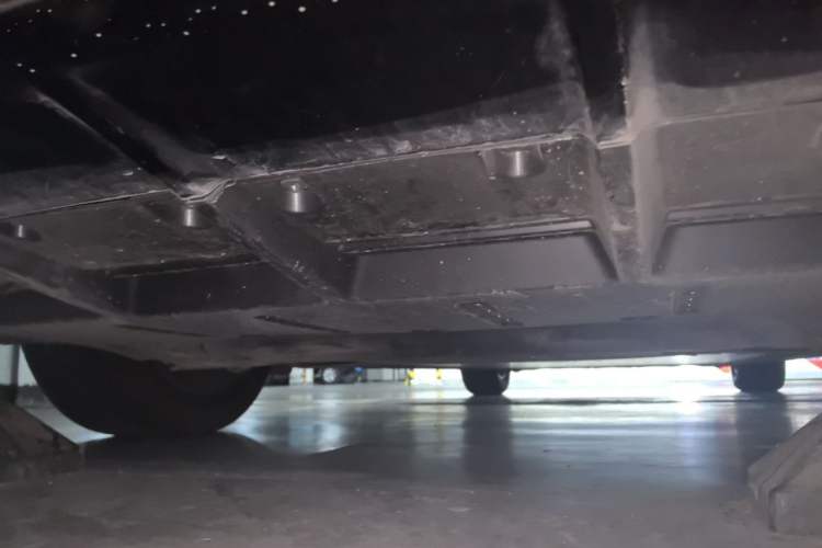 Used Li Auto MEGA 2025 Home Family Special Edition Chassis Rear