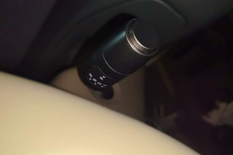 Used Li Auto MEGA 2025 Home Family Special Edition Gear Lever