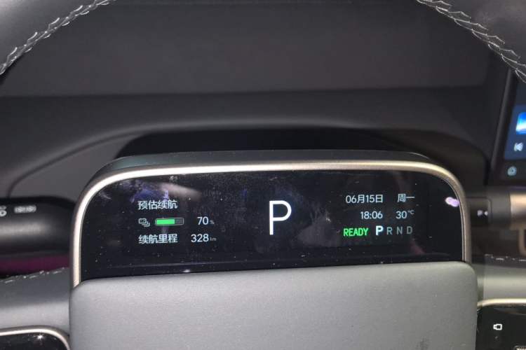 Used Li Auto MEGA 2025 Home Family Special Edition Instrument Cluster