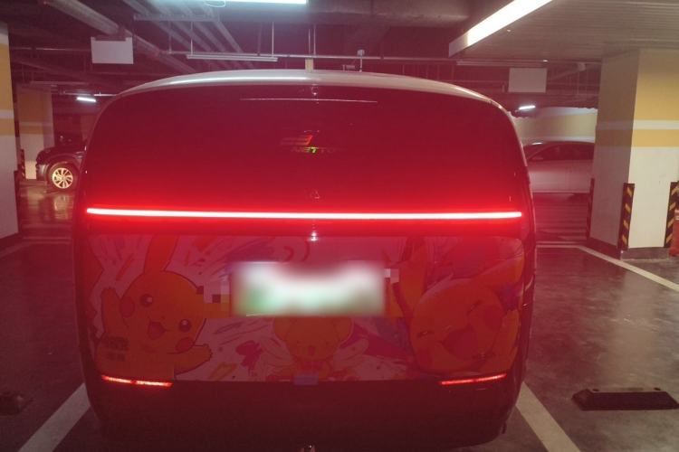 Used Li Auto MEGA 2025 Home Family Special Edition Rear
