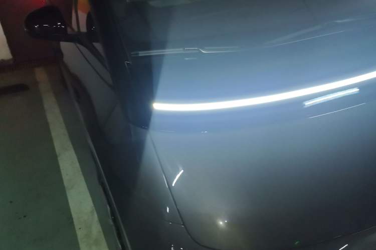 Used Li Auto MEGA 2025 Home Family Special Edition Right Front Headlight