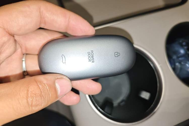 Used Li Auto MEGA 2025 Home Family Special Edition Vehicle Key