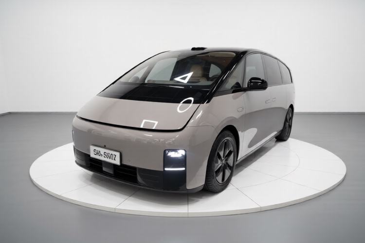 Li Auto MEGA 2025 Ultra Smart Refreshed Edition