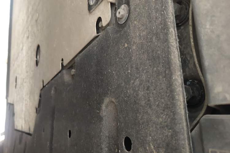 Used Li Auto MEGA 2025 Home Family Special Edition Chassis Rear Left