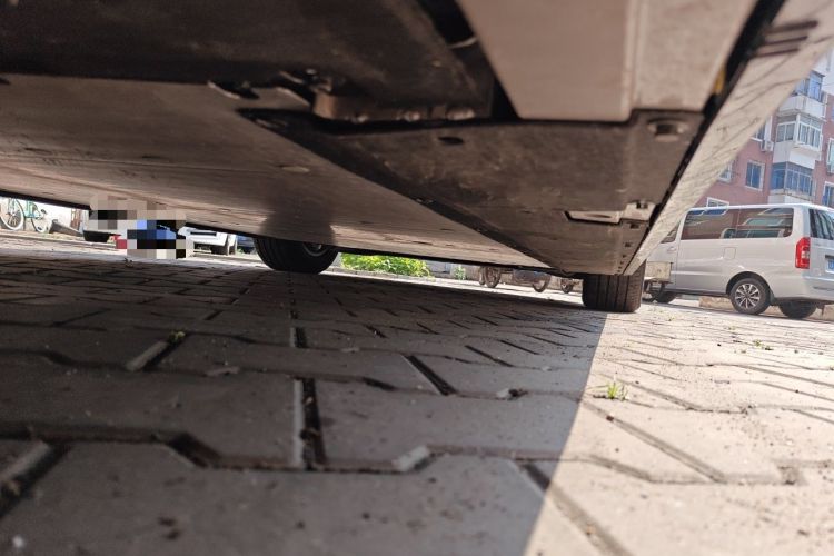 Used Li Auto MEGA 2025 Home Family Special Edition Chassis Rear Right