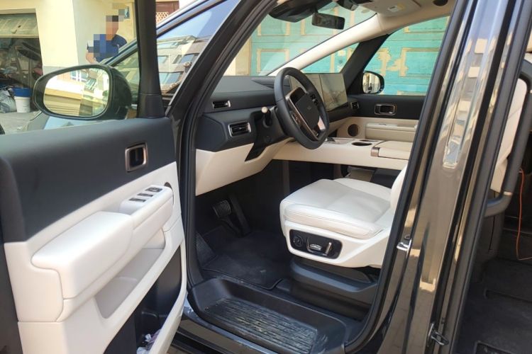 Used Li Auto MEGA 2025 Home Family Special Edition Driver Seat