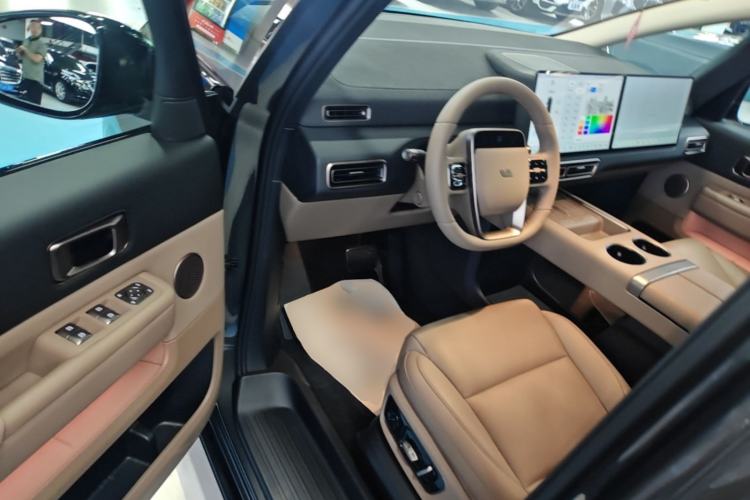 Used Li Auto MEGA 2025 Home Family Special Edition Driver Seat
