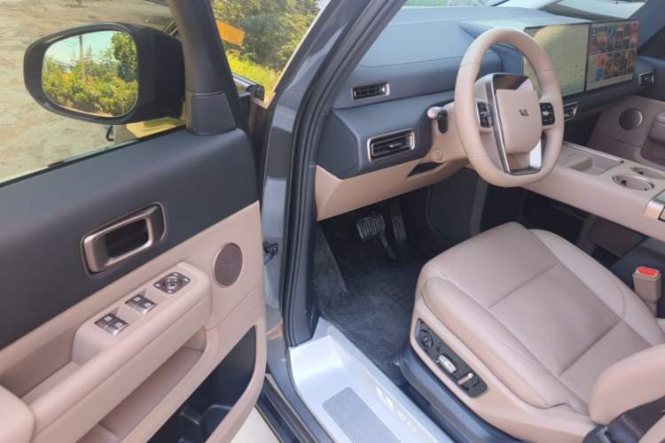 Used Li Auto MEGA 2025 Home Family Special Edition Driver Seat