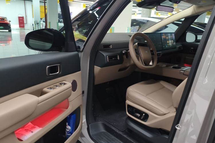 Used Li Auto MEGA 2025 Home Family Special Edition Driver Seat