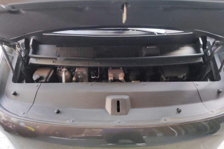 Used Li Auto MEGA 2025 Home Family Special Edition Engine Bay