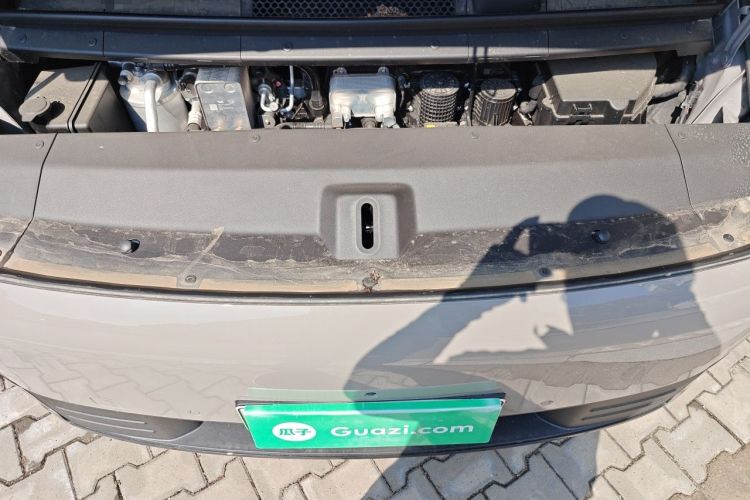 Used Li Auto MEGA 2025 Home Family Special Edition Engine Bay