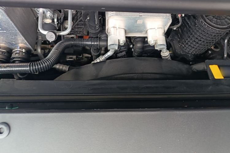 Used Li Auto MEGA 2025 Home Family Special Edition Engine Bay