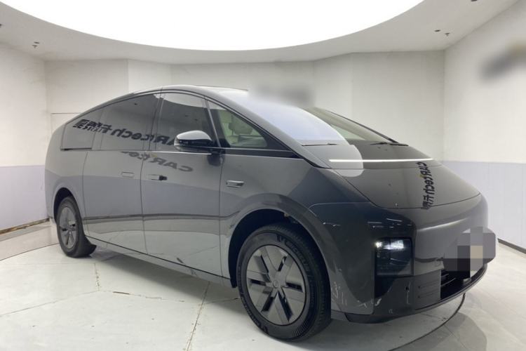 Used Li Auto MEGA 2025 Home Family Special Edition Exterior 3