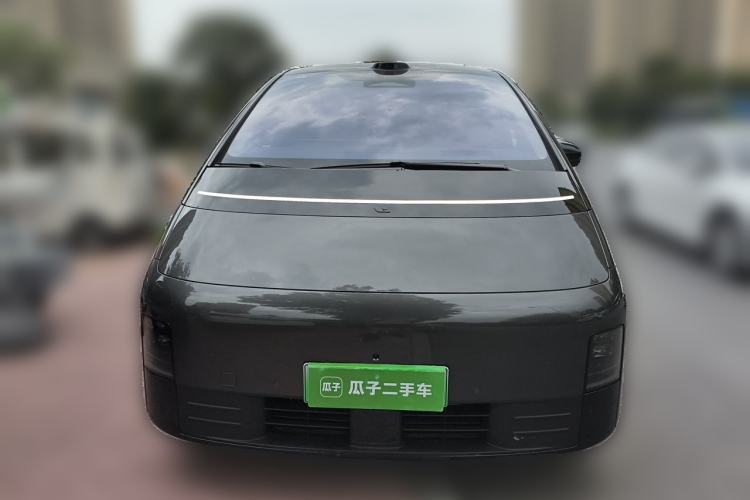Used Li Auto MEGA 2025 Ultra Smart Refreshed Edition Front