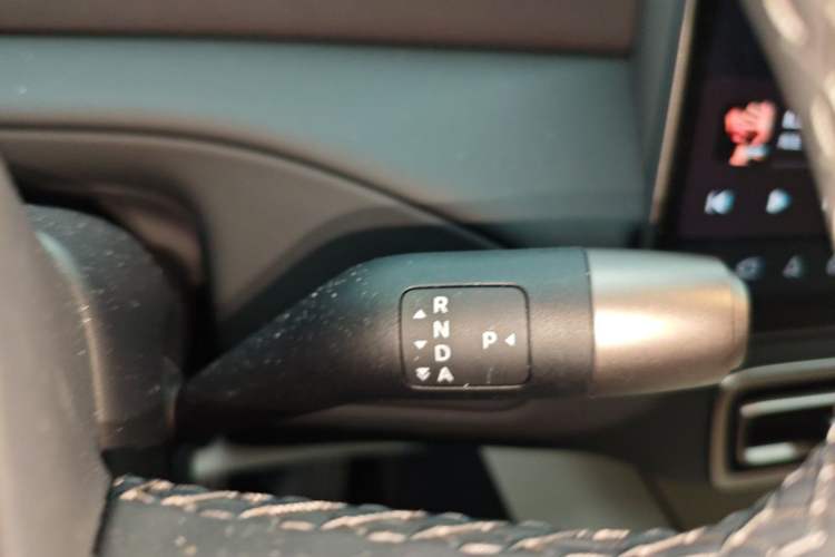 Used Li Auto MEGA 2025 Home Family Special Edition Gear Lever