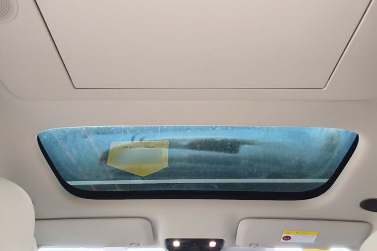 Used Li Auto MEGA 2025 Home Family Special Edition Headliner