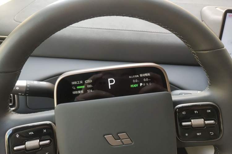 Used Li Auto MEGA 2025 Home Family Special Edition Instrument Cluster