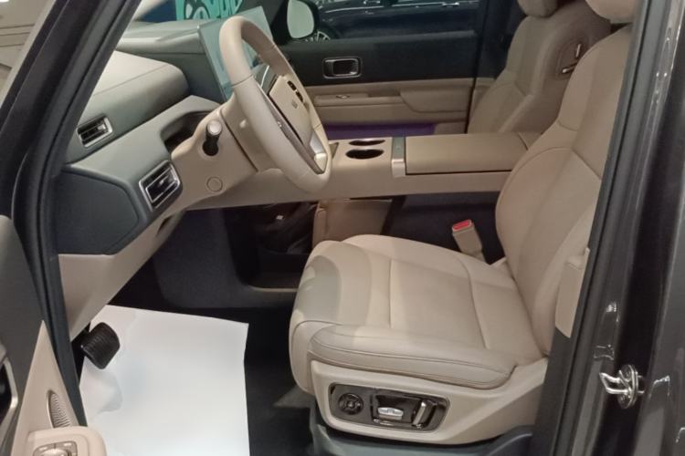Used Li Auto MEGA 2025 Home Family Special Edition Left Front Seat