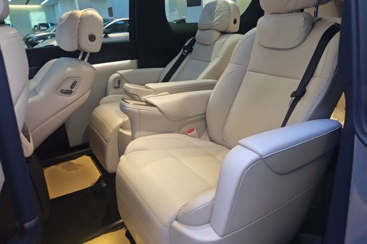Used Li Auto MEGA 2025 Ultra Smart Refreshed Edition Left Rear Seat