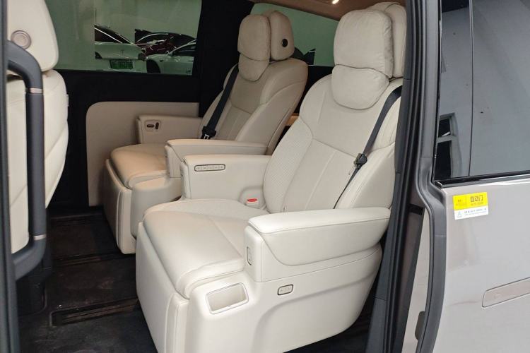 Used Li Auto MEGA 2025 Home Family Special Edition Left Rear Seat