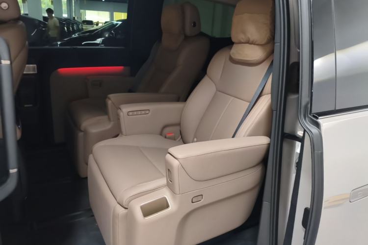 Used Li Auto MEGA 2025 Home Family Special Edition Left Rear Seat