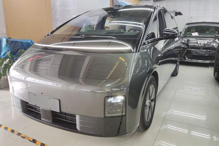 Used Li Auto MEGA 2025 Home Family Special Edition Guazi used car, China used car export, Used car for sale, Used  cars, Cheapest cars for sale