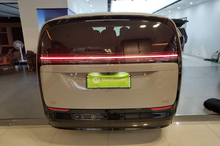 Used Li Auto MEGA 2025 Home Family Special Edition Rear