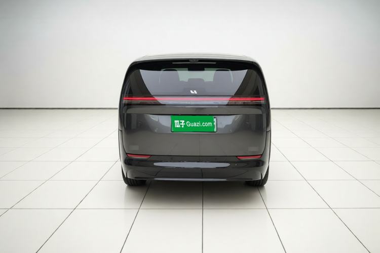 Used Li Auto MEGA 2025 Home Family Special Edition Rear
