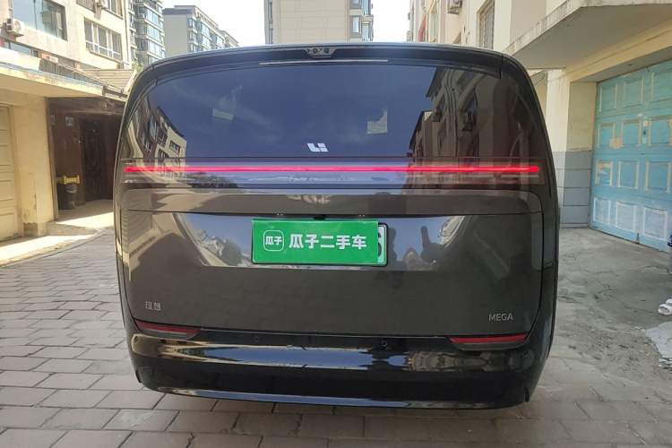 Used Li Auto MEGA 2025 Home Family Special Edition Rear