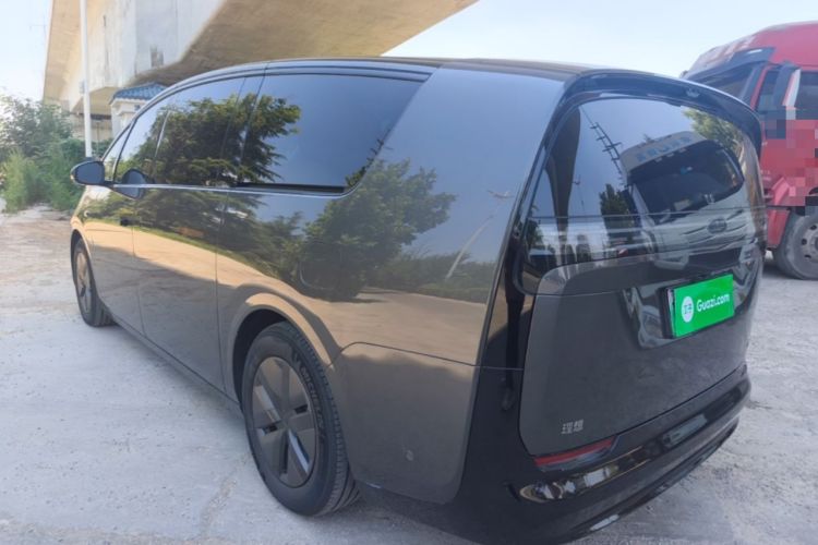 Used Li Auto MEGA 2025 Home Family Special Edition Rear Left 45 Deg