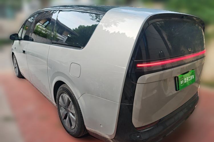 Used Li Auto MEGA 2025 Home Family Special Edition Rear Left 45 Deg