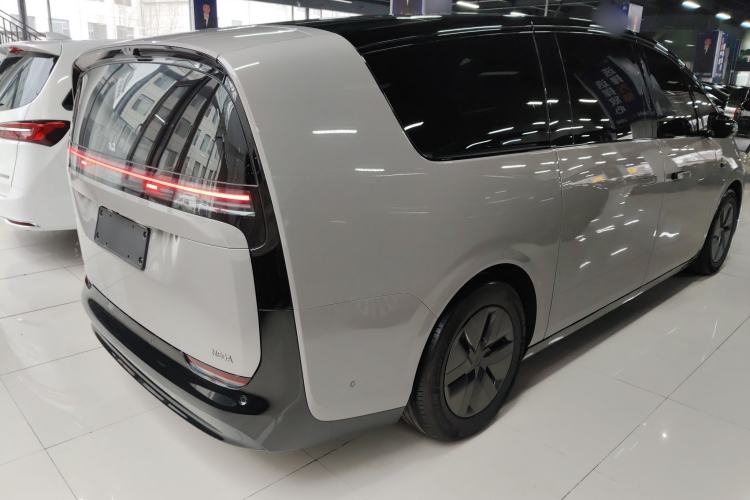 Voiture d’occasion Li Auto MEGA 2025 Home Family Special Edition à ...