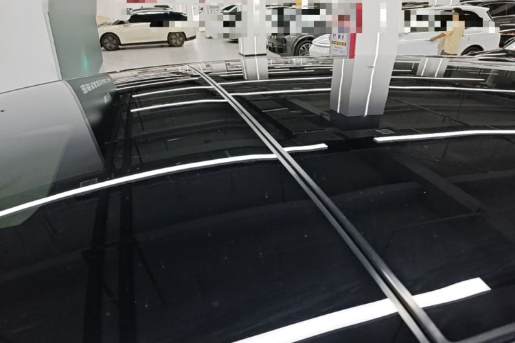 Used Li Auto MEGA 2025 Home Family Special Edition Roof