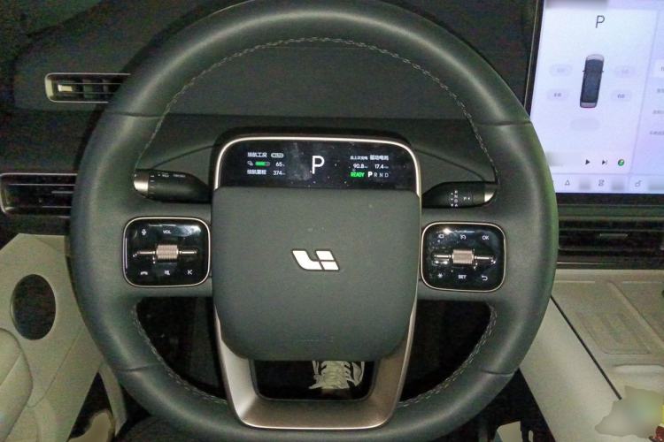 Used Li Auto MEGA 2025 Home Family Special Edition Steering Wheel