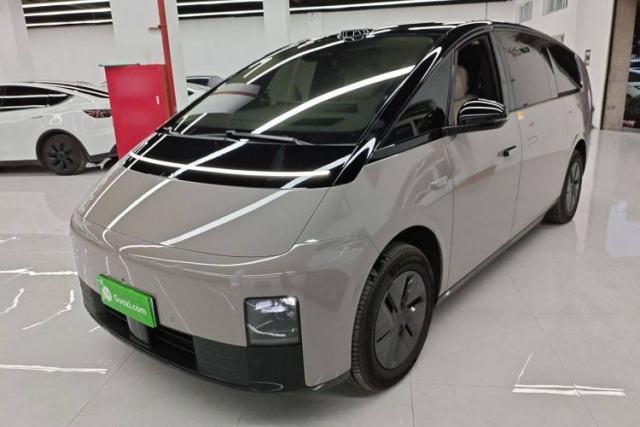 Used Li Auto MEGA 2025 Home Family Special Edition