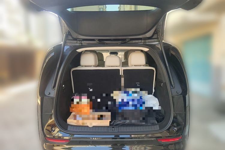 Used Li Auto MEGA 2025 Home Family Special Edition Trunk