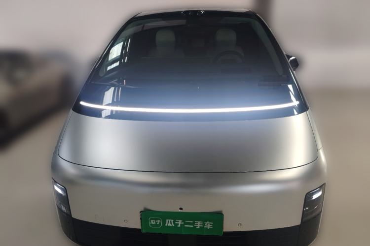 Used Li Auto MEGA 2025 Home Family Special Edition Front