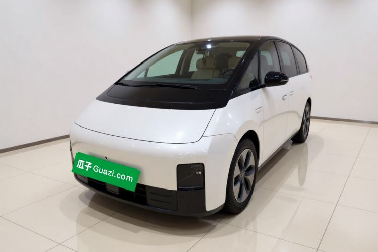 Li Auto MEGA 2025 Home Family Special Edition