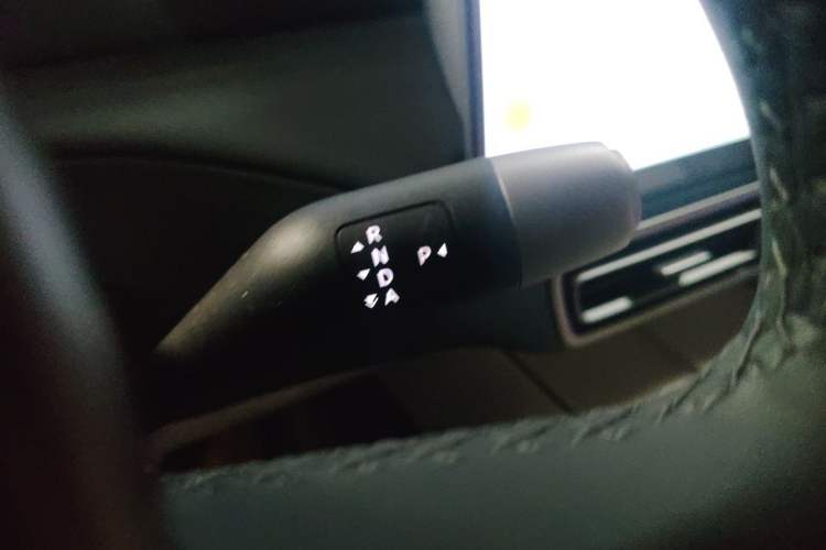 Used Li Auto MEGA 2025 Home Family Special Edition Gear Lever