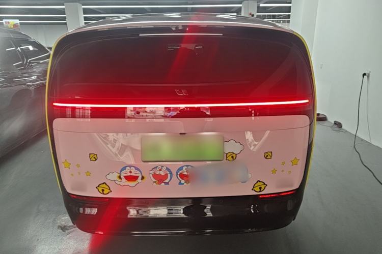 Used Li Auto MEGA 2025 Home Family Special Edition Rear