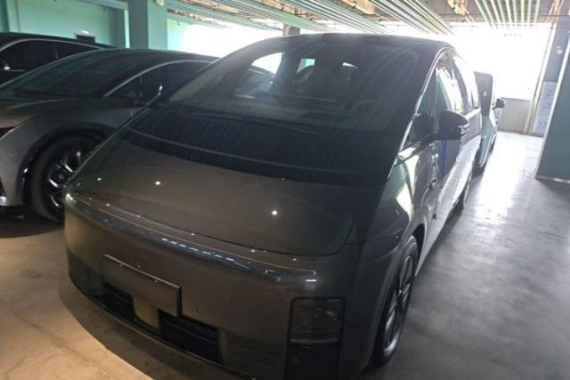 Used Li Auto MEGA 2025 Ultra Smart Refreshed Edition