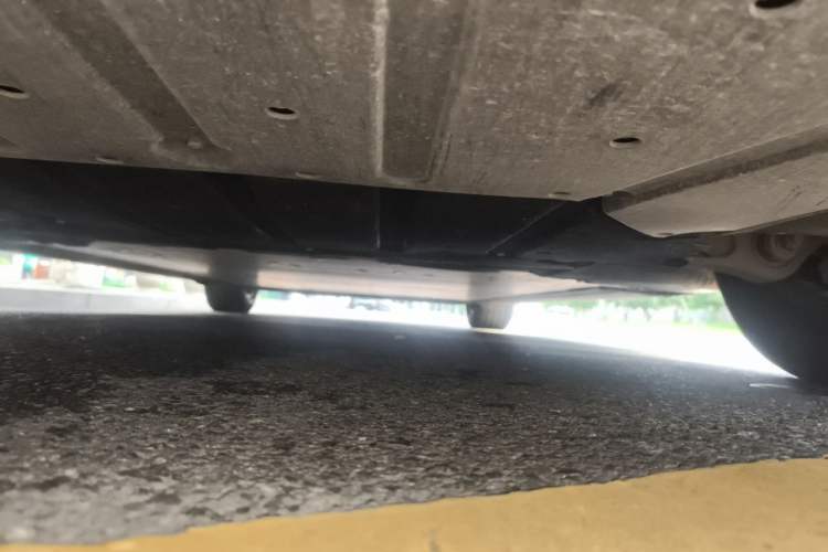 Used Li Auto MEGA 2025 Home Family Special Edition Chassis Front